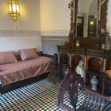 Riad Fes Baraka Bagian luar foto
