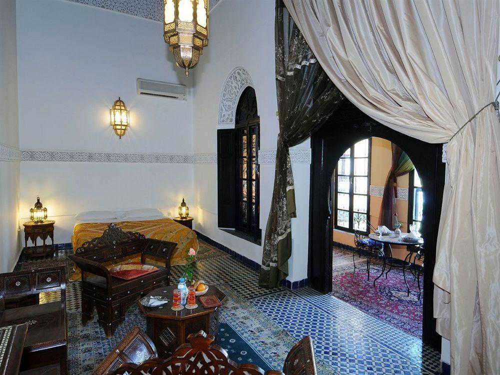 Riad Fes Baraka Bagian luar foto
